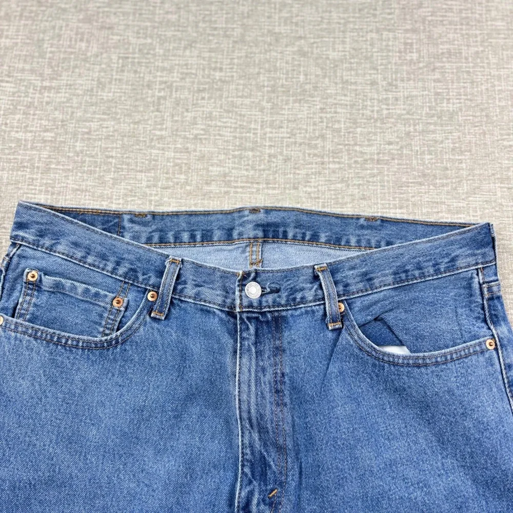 Levis 505 Mens 38x29 Light Distress Jeans Thigh Fade ** Vintage Style ** Denim